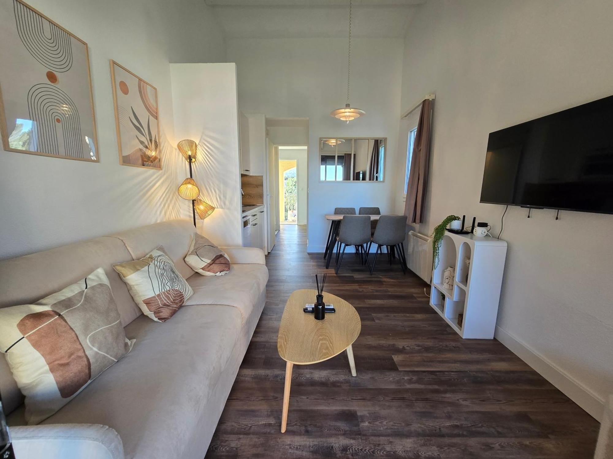 Chez Adriana Studio Vue Mer Avec Piscine Grimaud Exteriér fotografie
